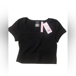 wild fable Black Ribbed Scoop-Neck Short Sleeve Crop Top